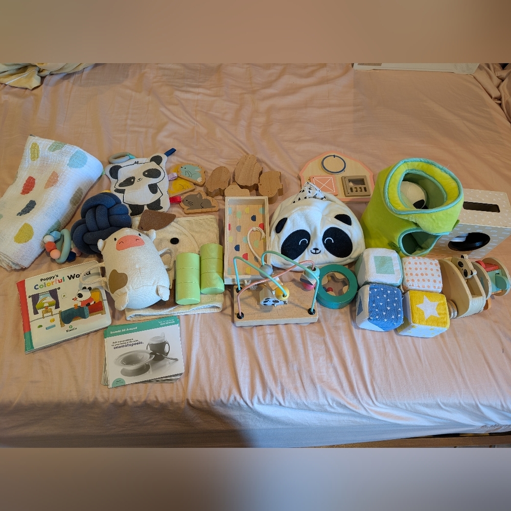 Lot Of Twenty Assorted Kiwico Panda Crate Toys - For Ages 0-12 Months